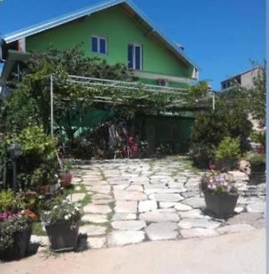 Summerhouse Marina Luaran gambar